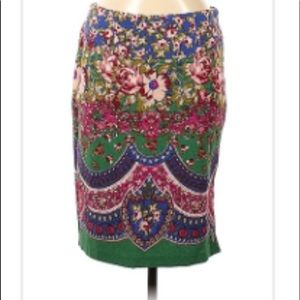 Woman’s Maeve Floral Skirt Size 8